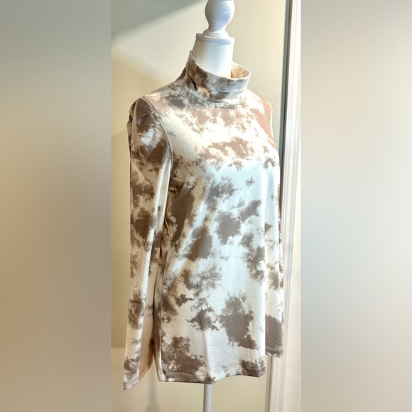 INDYEVA MATARA KNIT TURTLENECK | NWT | WHITE & GRAY TYE DYE PRINT - Picture 3 of 9